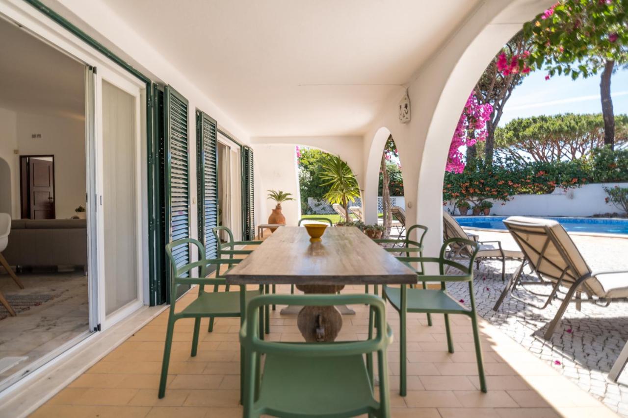 Traditional 3 Bedroom Villa With Great Pool In The Heart Of วาเลโดโลโบ ภายนอก รูปภาพ